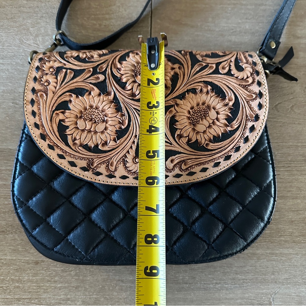 NEW Vintage Style Hand Tooled Leather Floral Saddle Bag Boho Western Crossbody - Picture 5 of 10